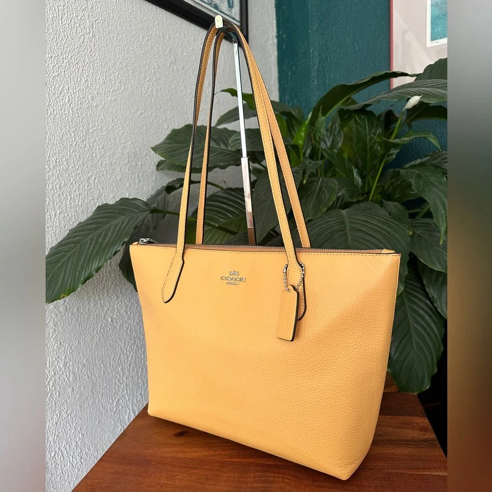 Coach Yellow Tote Bag - Picture 3 of 15